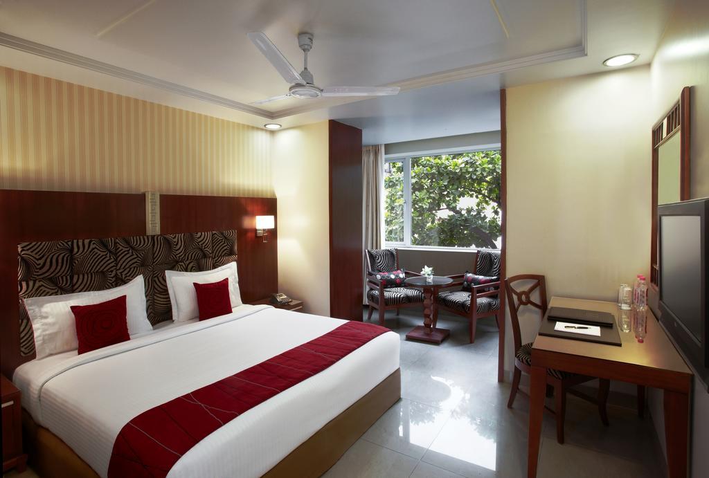 Hotel Suba Palace Near Gateway Of India Bombaim Quarto foto